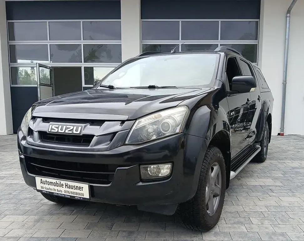 Gebraucht Isuzu D-Max 163 PS (119 kW) 2017 Schwarz Pickup