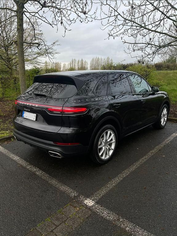 Second-hand Porsche Cayenne Basis 340 CP (250 kW) 2019 Negru SUV
