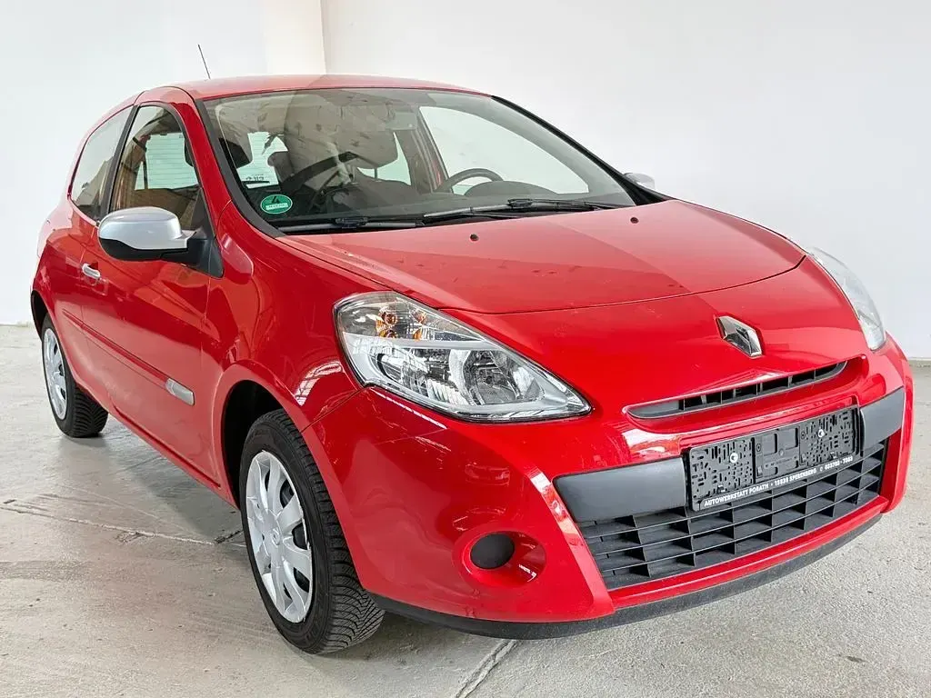 Gebraucht Renault Clio Collection 75 PS (55 kW) 2014 Rot Kleinwagen