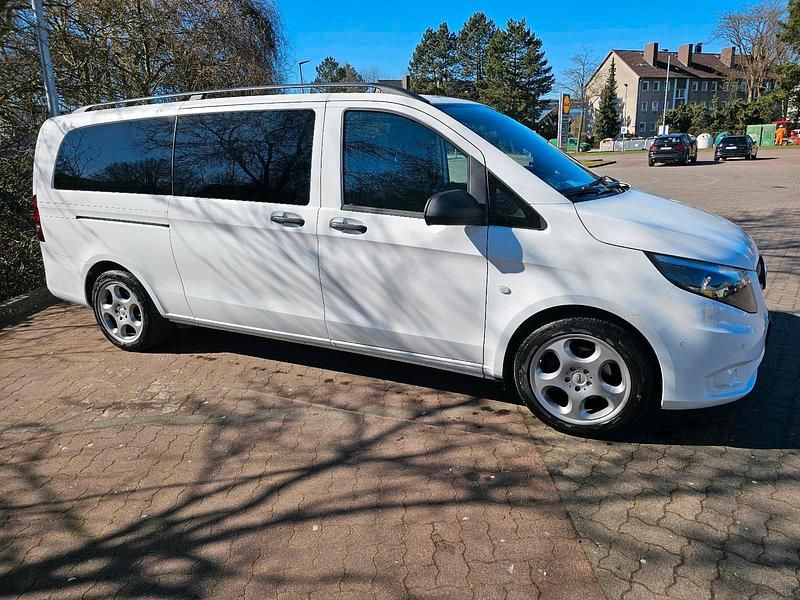 Weiß Gebraucht 2018 Mercedes Vito Van | 25.999 € - Bild 1/4