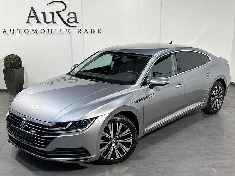 Silber Gebraucht 2018 VW Arteon Elegance Coupé | 21.749 € (Fairer Preis) - Bild 1/4