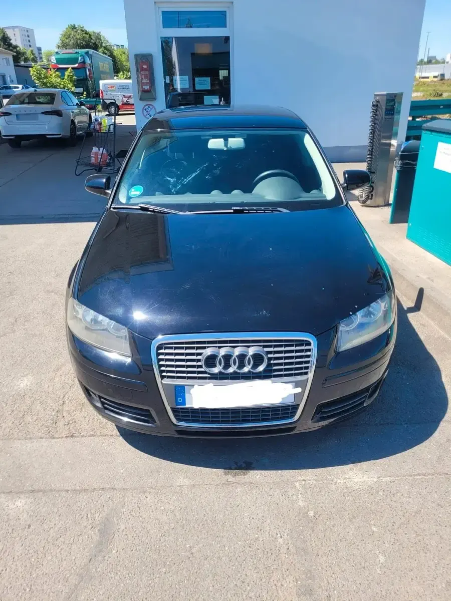 Gebraucht Audi A3 102 PS (75 kW) 2006 Schwarz Kleinwagen