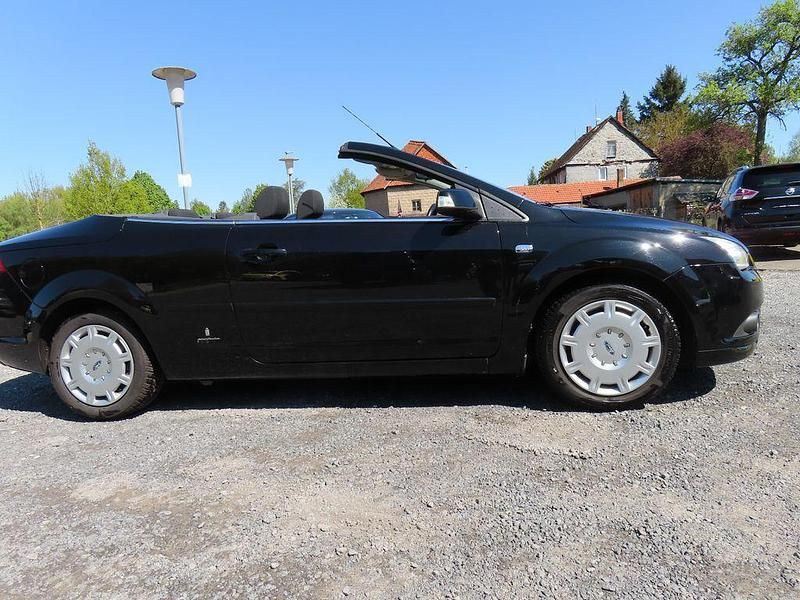 Gebraucht Ford Focus Cabriolet Trend 145 PS (106 kW) 2007 Schwarz Cabrio