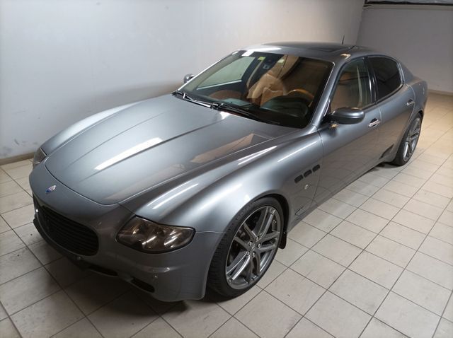 2005 Maserati Quattroporte 4.2 V8 Zu Verkaufen. Preis 17 499 EUR
