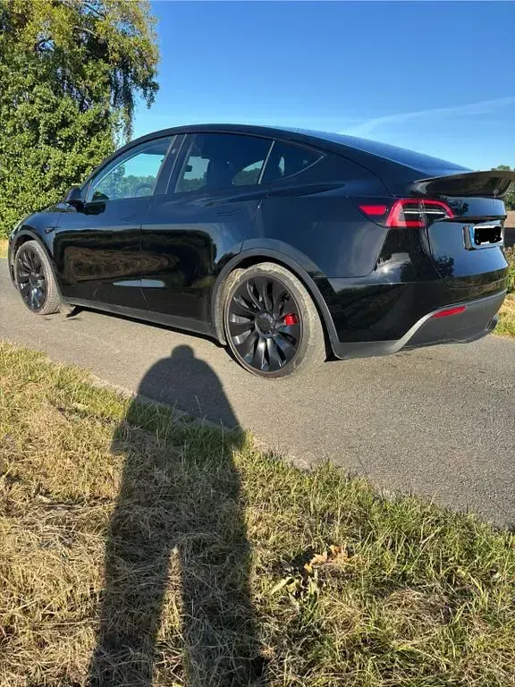 Gebraucht Tesla Model Y Performance 369 kW (503 PS) 2024 Schwarz SUV