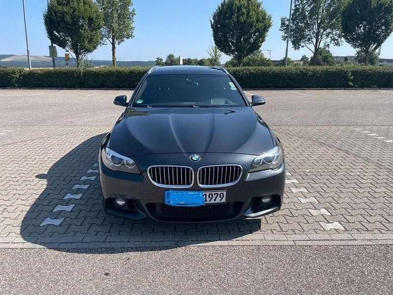 Gebraucht BMW 535 Performance 313 PS (230 kW) 2014 Grau Kombi