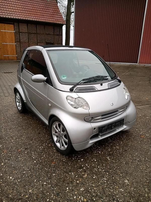 Silber Gebraucht 2005 Smart ForTwo Cabrio Cabrio | 3.200 € - Bild 1/4