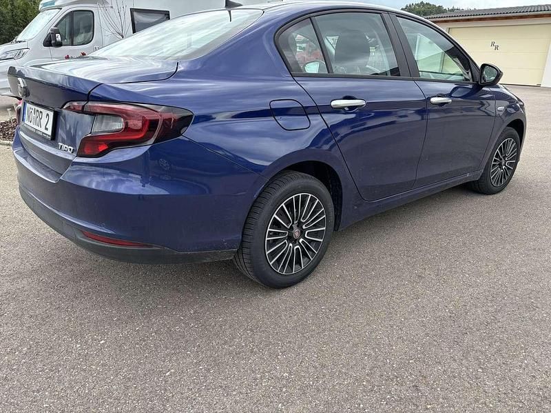 Gebraucht Fiat Tipo Urban 131 PS (96 kW) 2025 Blau Limousine