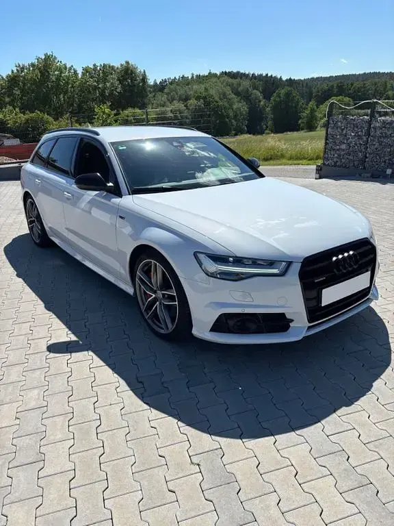 Gebraucht Audi A6 Ambiente 326 PS (239 kW) 2018 Weiß Kombi