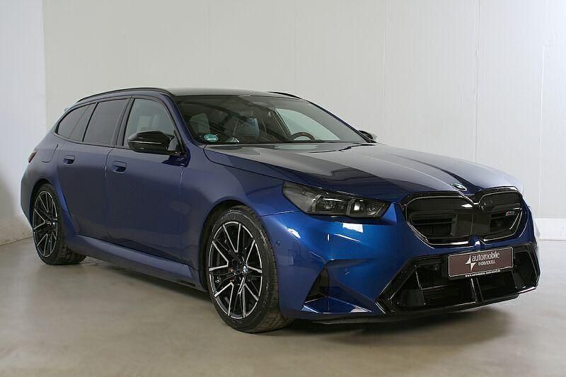 Gebraucht BMW M5 Performance 727 PS (534 kW) 2025 Marina bay blau met. Kombi