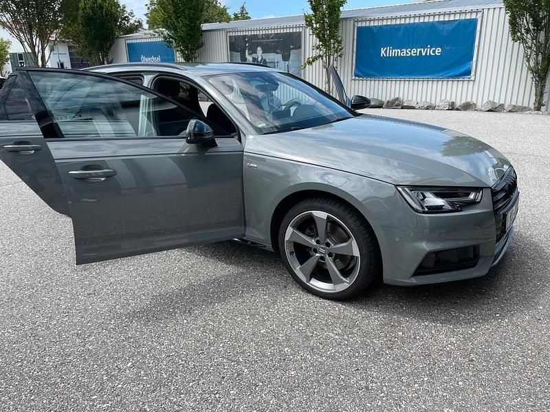 Gebraucht Audi A4 S-Line 190 PS (139 kW) 2018 Andere farben Kombi