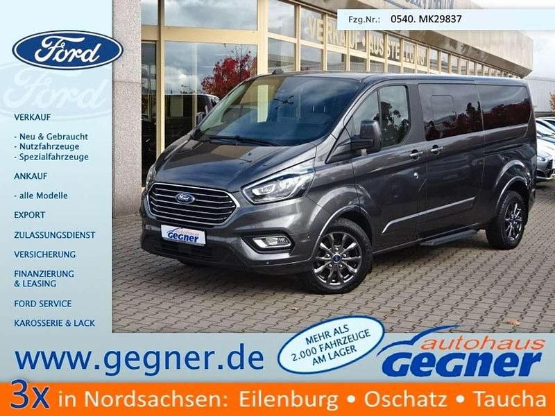 Gebraucht Ford Tourneo Titanium 131 PS (96 kW) 2021 Magneticgrau (metallic) Van / Kleinbus
