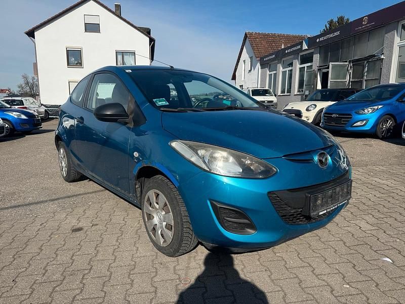 Gebraucht Mazda 2 75 PS (55 kW) 2011 Blau Kleinwagen