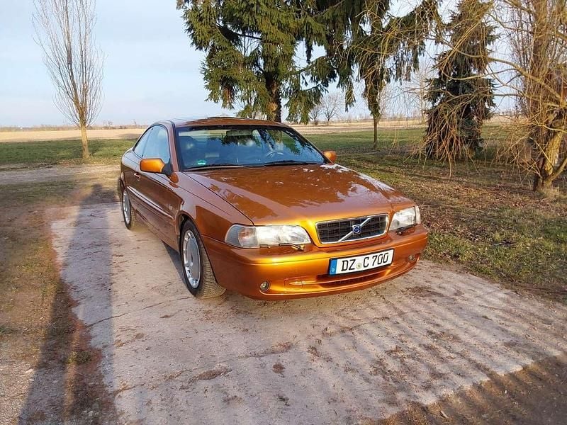 Gebraucht Volvo C70 239 PS (175 kW) 1998 Orange Coupé