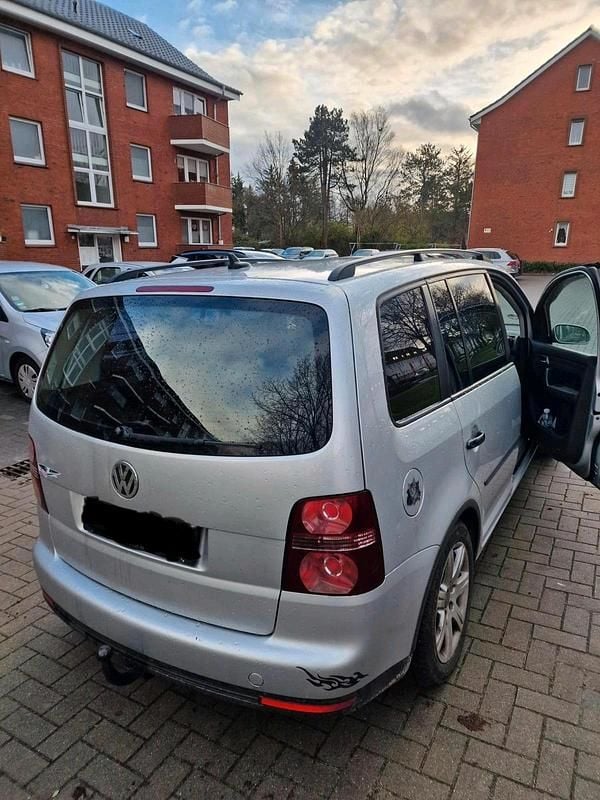 Gebraucht VW Touran 105 PS (77 kW) 2007 Grau Van / Kleinbus