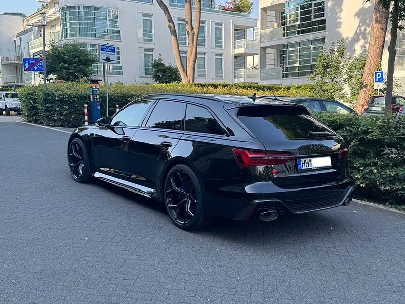 Gebraucht Audi RS6 Performance 630 PS (463 kW) 2025 Schwarz Kombi