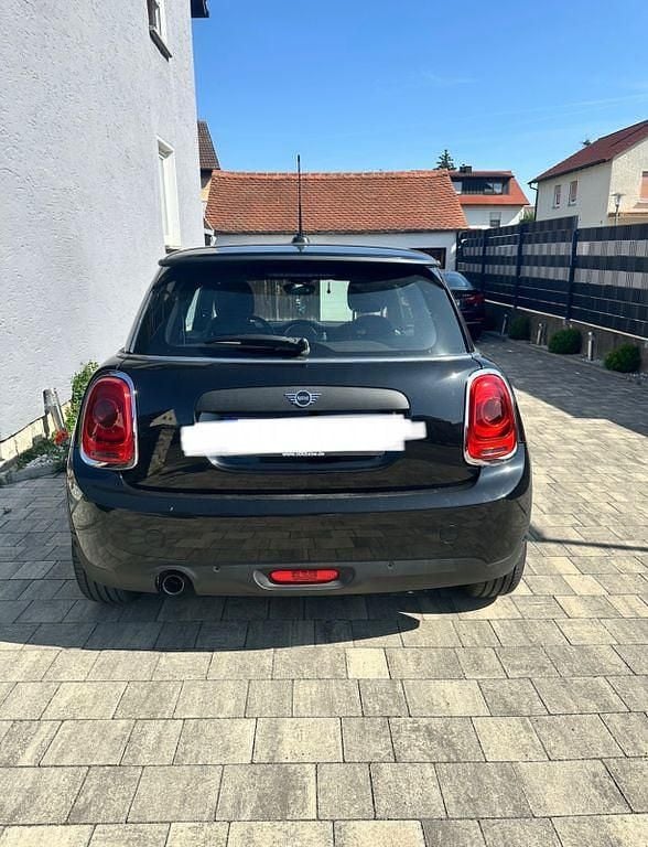 Gebraucht Mini ONE 102 PS (75 kW) 2019 Schwarz Kleinwagen