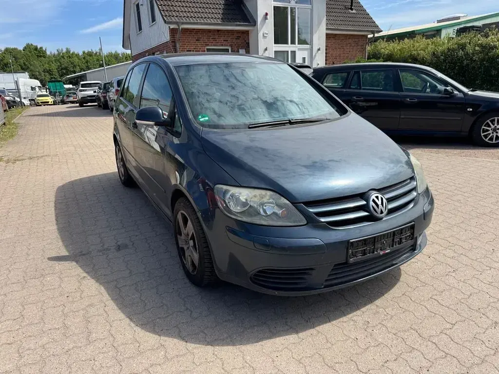 Gebraucht VW Golf IV 105 PS (77 kW) 2005 Blau Limousine