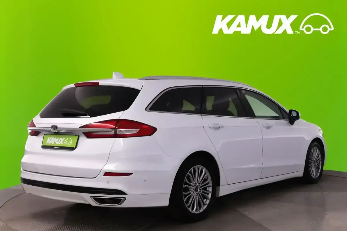 Usado Ford Mondeo 190 CV (139 kW) 2022 Blanco Familiar