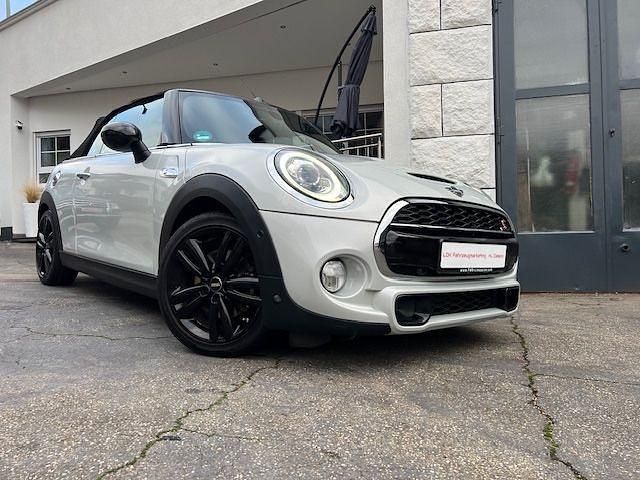 Silber Gebraucht 2018 Mini Cooper SD Cabriolet Cabrio | 20.750 € (Fairer Preis) - Bild 1/4