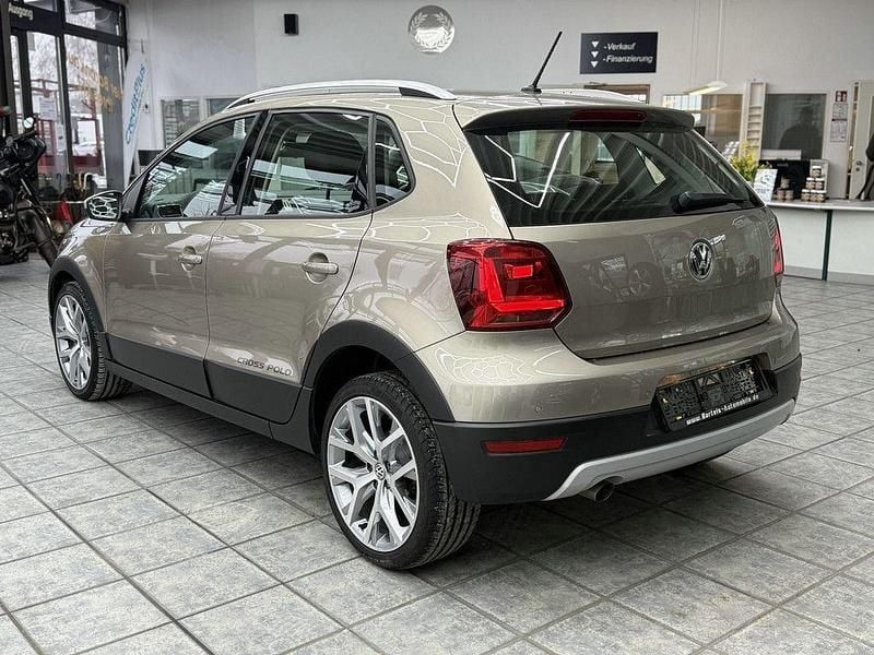 Gebraucht VW Polo Cross 90 PS (66 kW) 2016 Beige Kleinwagen