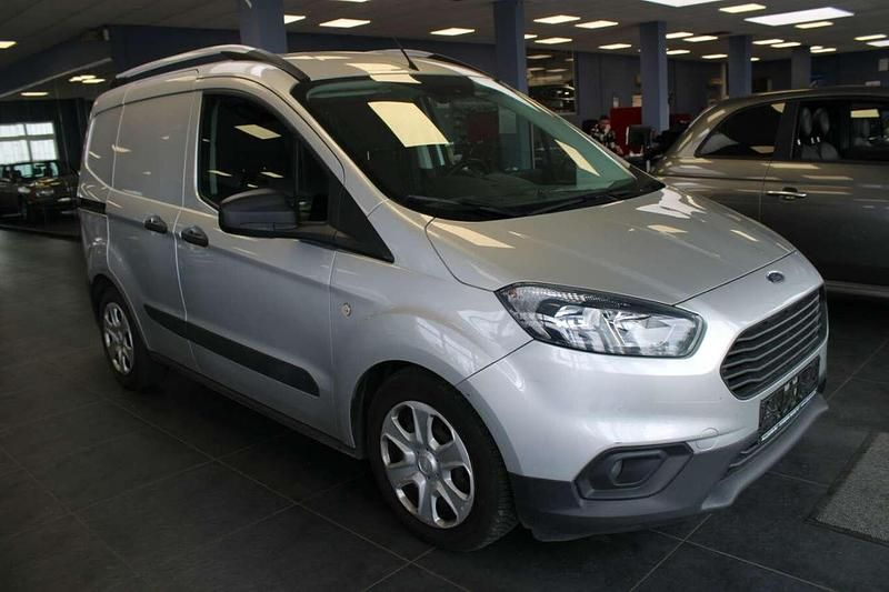 Usata Ford Transit 101 CV (74 kW) 2018 Argento Monovolume