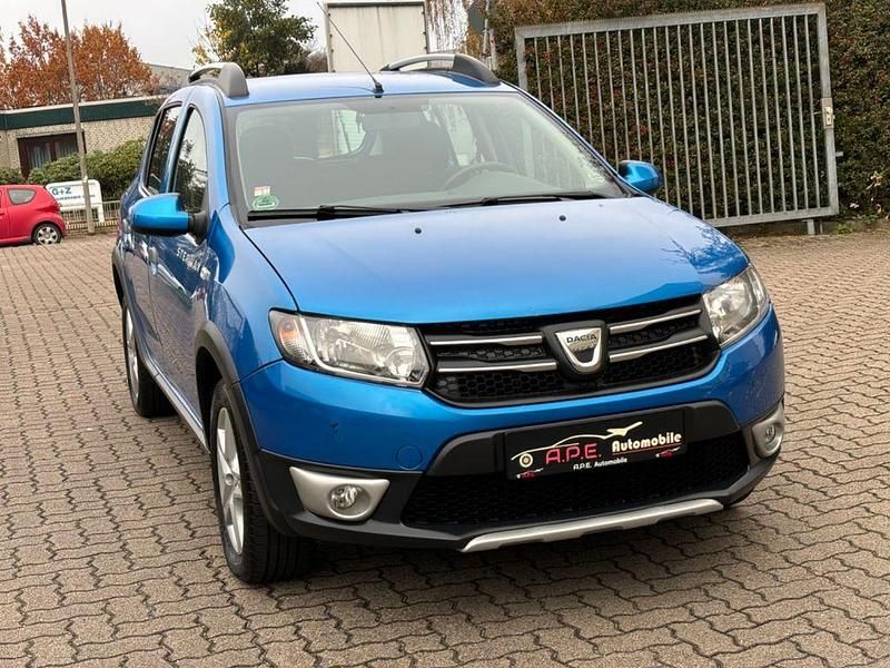 Other Gebraucht 2014 Dacia Sandero Prestige Limousine | 5.499 € (Fairer Preis) - Bild 1/4