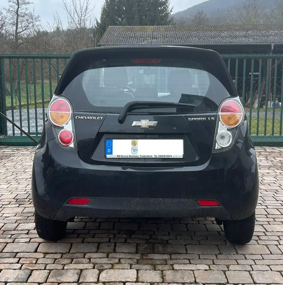 Używany Chevrolet Spark LS 68 KM (50 kW) 2013 Czarny Hatchback
