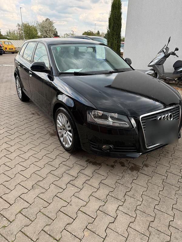 Second-hand Audi A3 Attraction 140 CP (102 kW) 2008 Negru Hatchback