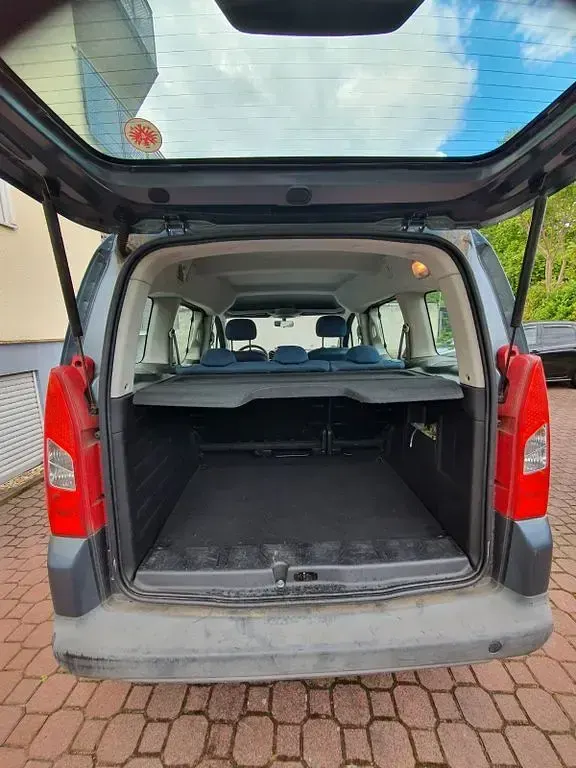 Gebraucht Citroën Berlingo 98 PS (72 kW) 2011 Grau Van / Kleinbus