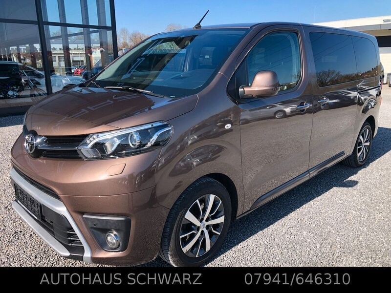 Braun Gebraucht 2018 Toyota Proace Executive Van | 25.950 € (Guter Preis) - Bild 1/4
