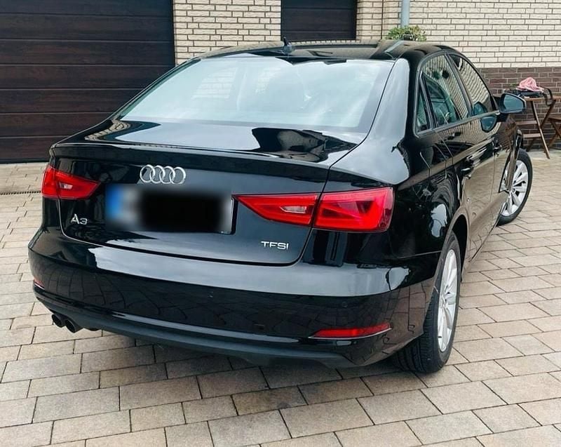 Gebraucht Audi A3 125 PS (91 kW) 2016 Schwarz Limousine