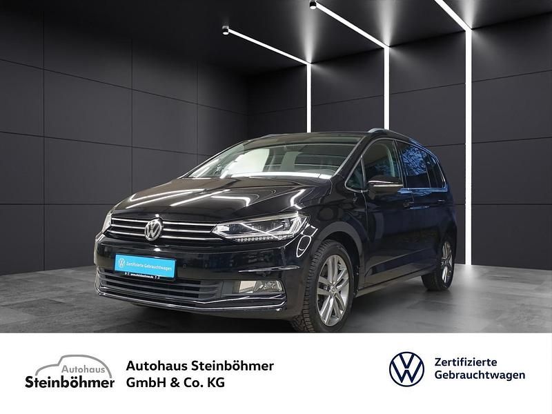 Gebraucht VW Touran Highline 150 PS (110 kW) 2017 Deep black perleffekt (schwarz) Van / Kleinbus