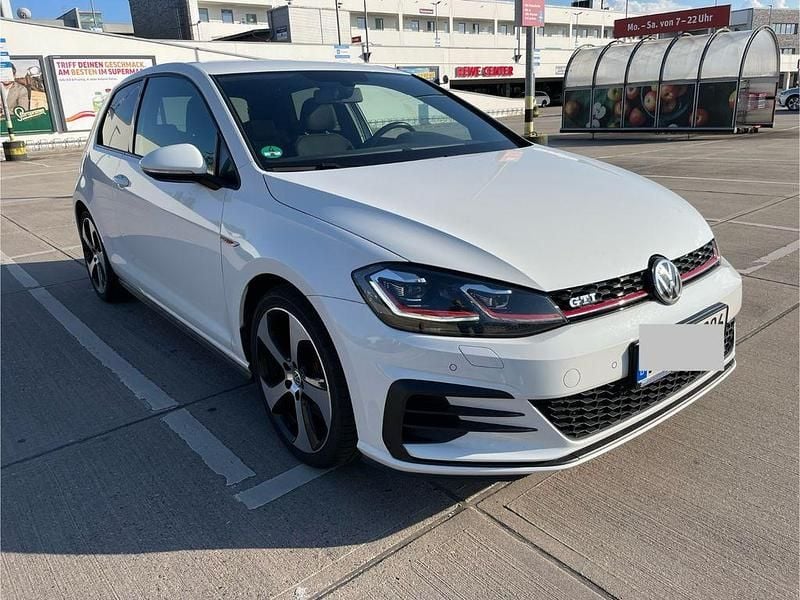 Weiß Gebraucht 2017 VW Golf VII GTI Limousine | 15.700 € (Superpreis) - Bild 1/4