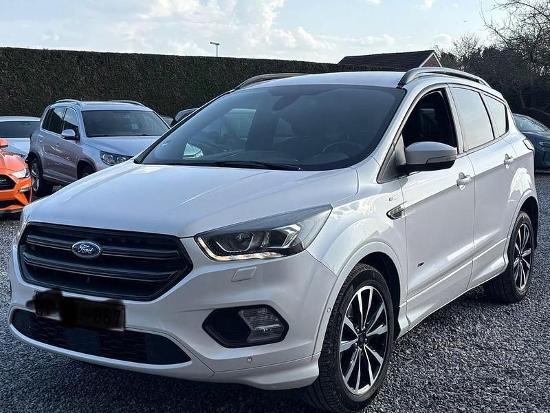 Gebraucht Ford Kuga ST-Line 179 PS (131 kW) 2017 Weiß SUV