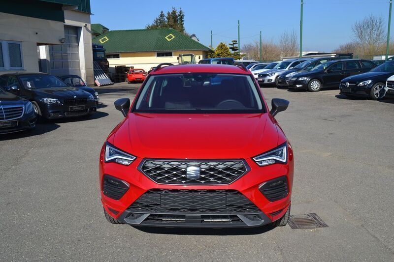 Neu Seat Ateca FR 150 PS (110 kW) 2025 Rot SUV