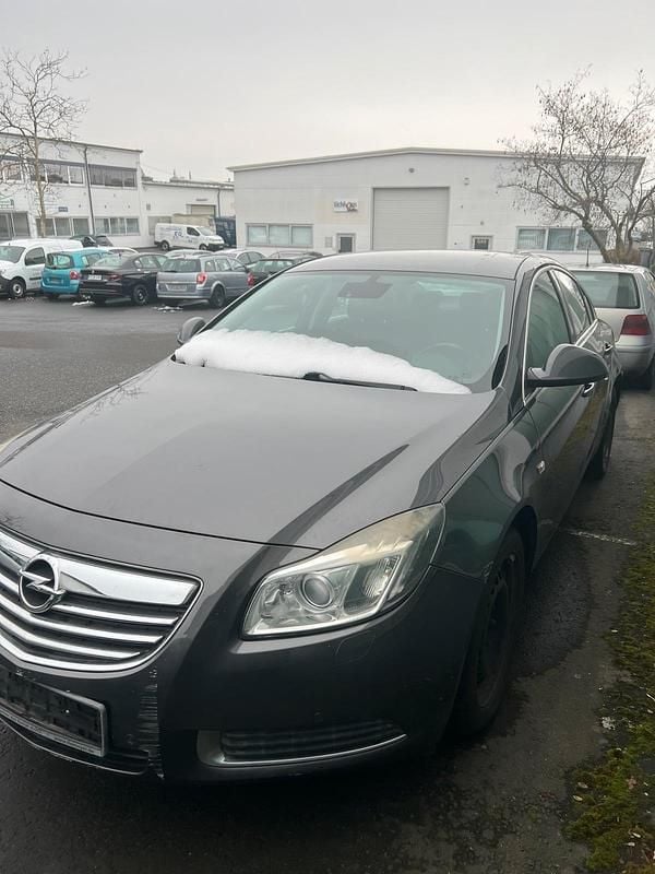 Gebraucht Opel Insignia 116 PS (85 kW) 2009 Grau Limousine
