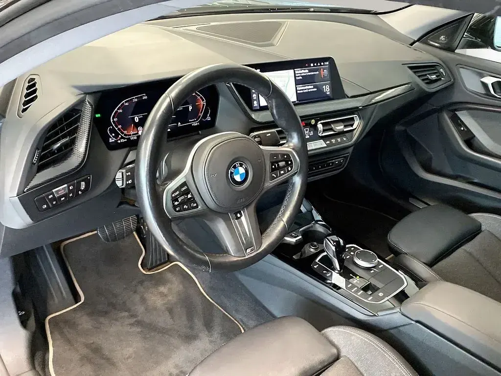 Gebraucht BMW 220 Gran Coupé Sport Line 190 PS (139 kW) 2023 Schwarz Coupé