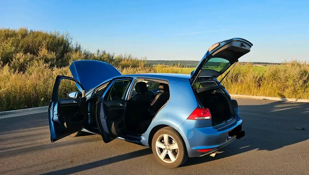 Gebraucht VW Golf VII 105 PS (77 kW) 2013 Limousine