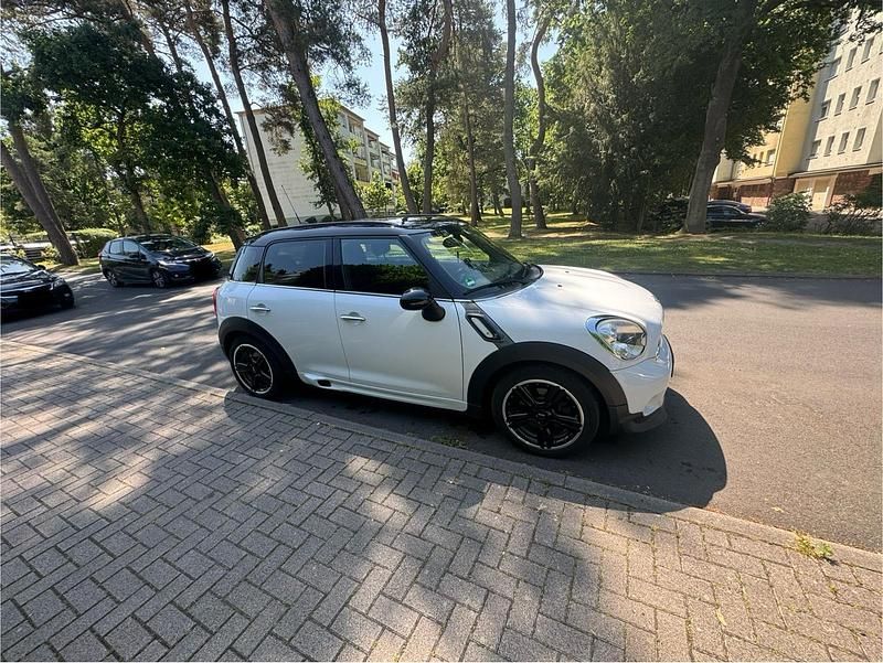 Gebraucht Mini John Cooper Works Countryman 184 PS (135 kW) 2011 Weiß SUV