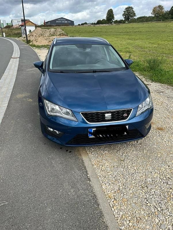 Blau Gebraucht 2014 Seat Leon ST FR Kombi | 5.200 € (Superpreis) - Bild 1/4
