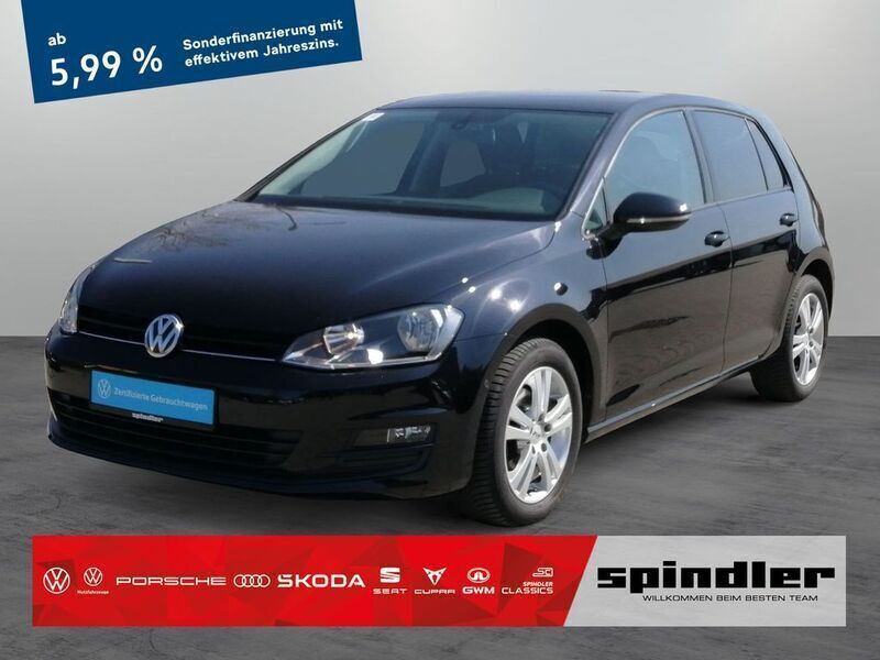 Deep black perleffekt Gebraucht 2013 VW Golf VII Trendline Limousine | 8.880 € (Fairer Preis) - Bild 1/4