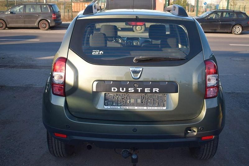 Gebraucht Dacia Duster Lauréate 125 PS (91 kW) 2016 Grau SUV