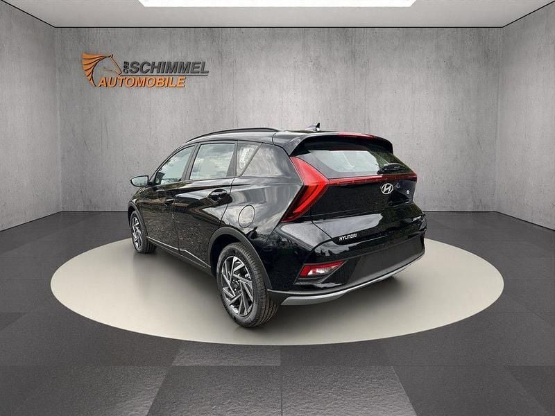 Neu Hyundai Bayon Trend 101 PS (74 kW) 2025 Schwarz SUV