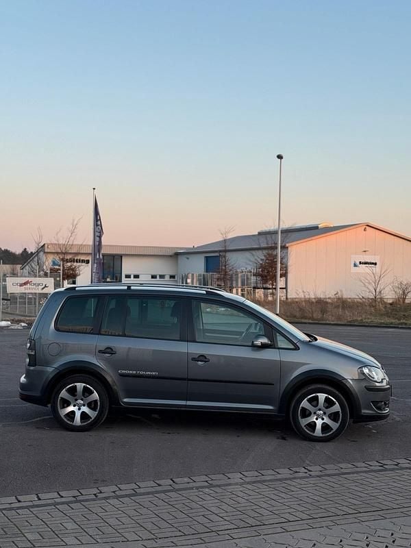 Gebraucht VW Touran Cross 140 PS (102 kW) 2007 Grau Van / Kleinbus