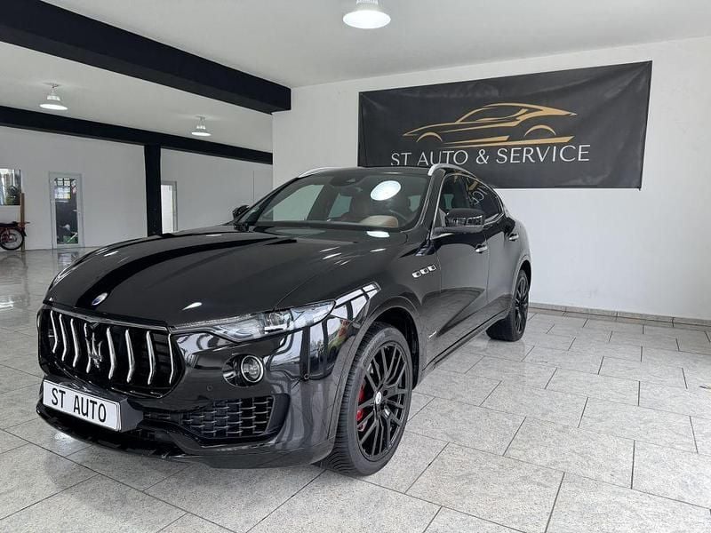 Gebraucht Maserati Levante 275 PS (202 kW) 2018 Schwarz SUV