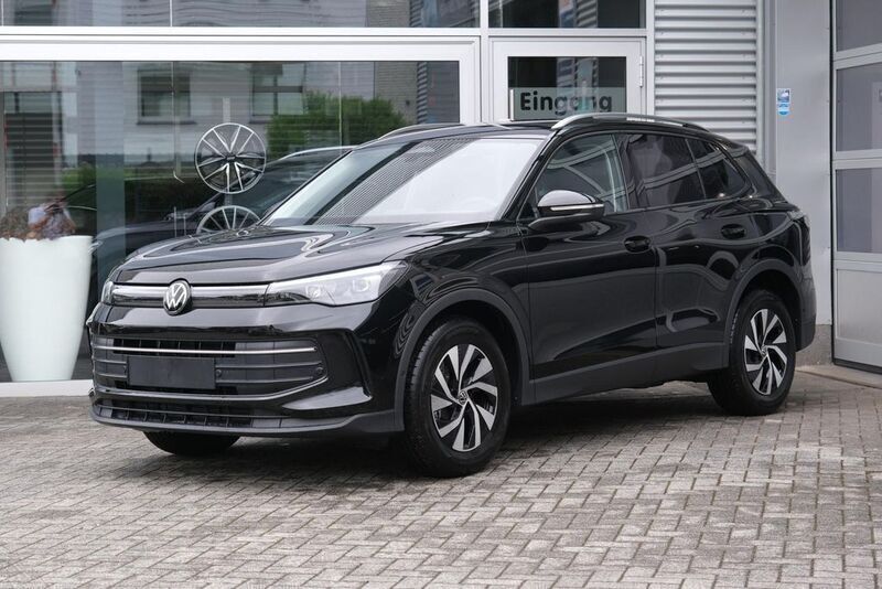 Grenadillschwarz meta... Neu 2025 VW Tiguan Comfortline SUV | 42.640 € (Guter Preis) - Bild 1/4