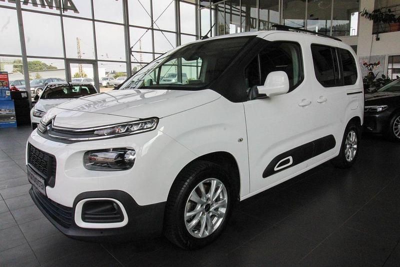 Weiß Gebraucht 2019 Citroën Berlingo Shine Van / Kleinbus | 16.999 € (Etwas zu teuer) - Bild 1/4