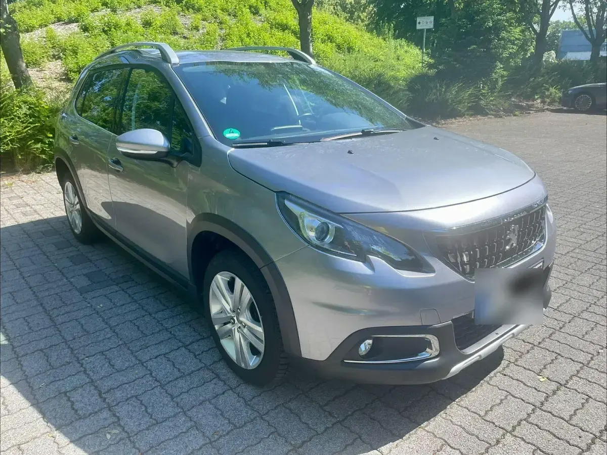 Gebraucht Peugeot 2008 131 PS (96 kW) 2019 Grau SUV
