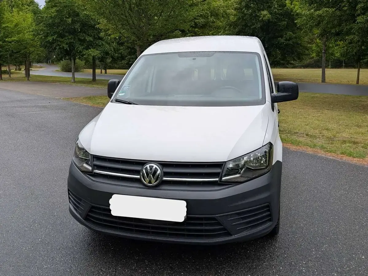 Gebraucht VW Caddy 75 PS (55 kW) 2016 Weiß Van / Kleinbus
